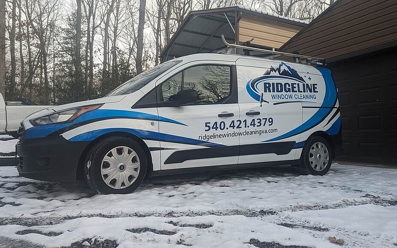 How Harrisonburg Businesses Use Fleet Wraps to Get Noticed