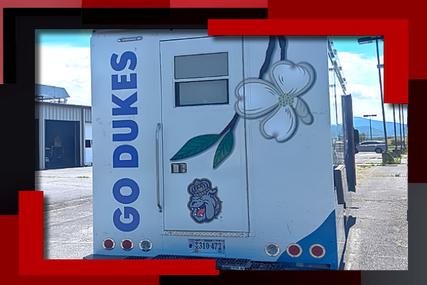Our Skilled Graphic Designers and Installers Deliver Top-Quality Results